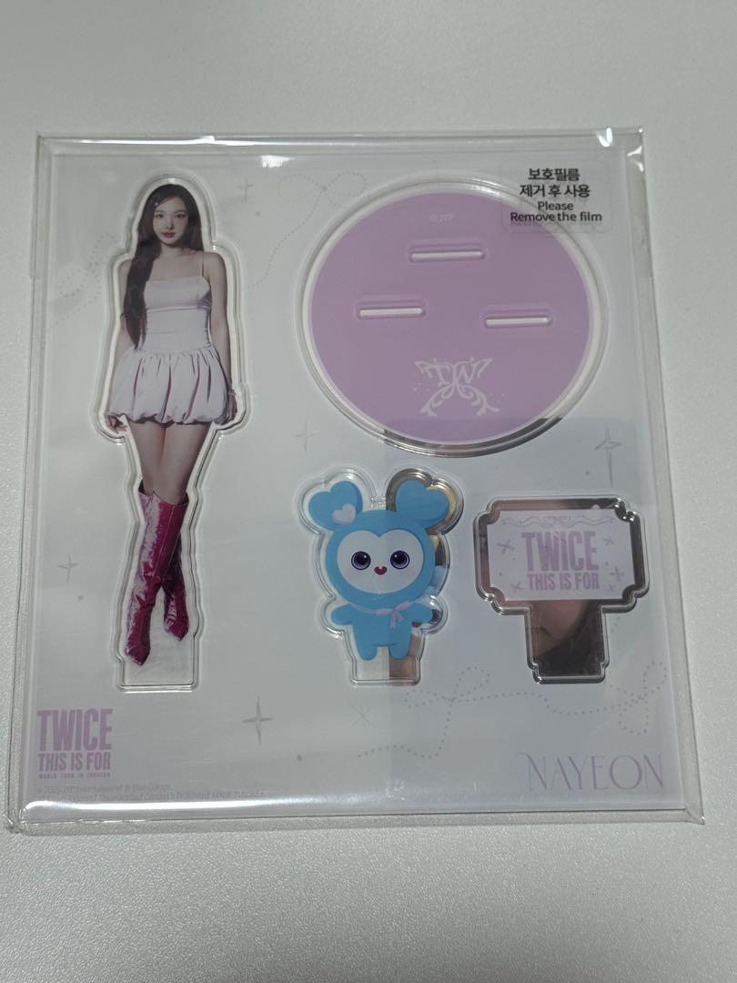 

[USED] TWICE Seoul Con Acrylic Stand Nayeon with Trading Card Korea