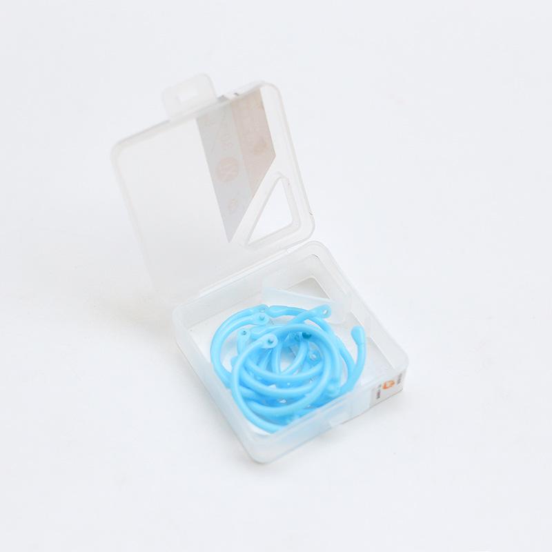 

Colorful Plastic Loose-Leaf Notebook and Storage Rings Set
