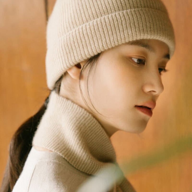 

Merrycoop от Goodneighbors Кашемировая шапка-бини_Органический цвет слоновой кости Organic Ivory