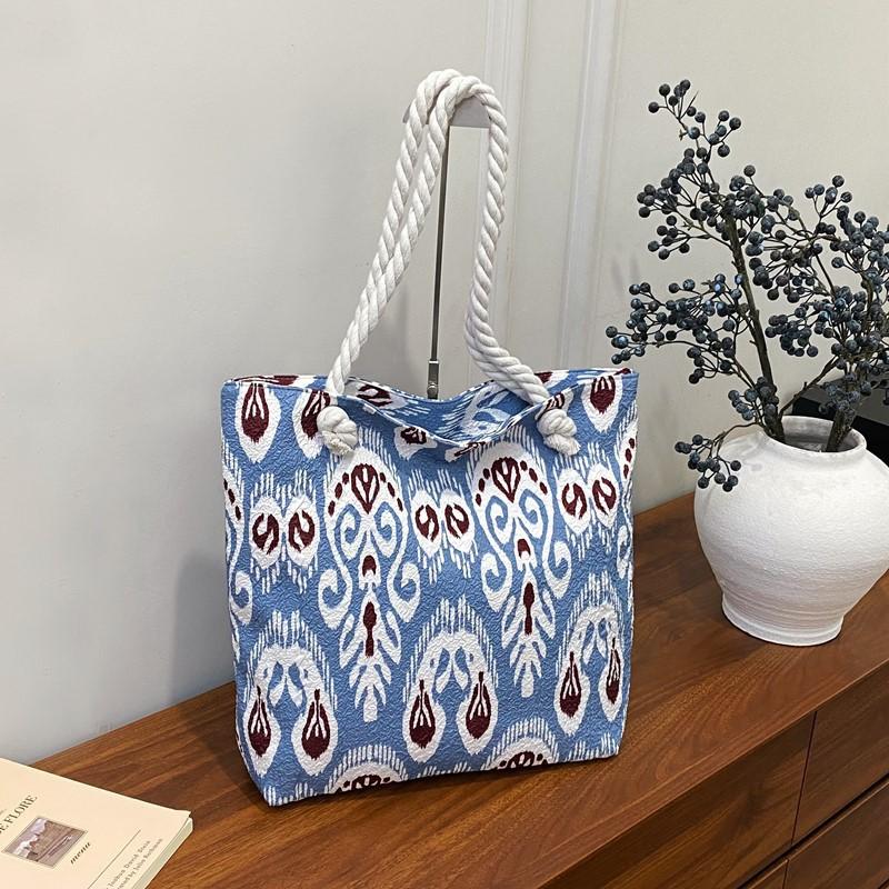 Ethnic style canvas shoulder bag Adlais pattern new large capacity bag Ethnic style tote bag