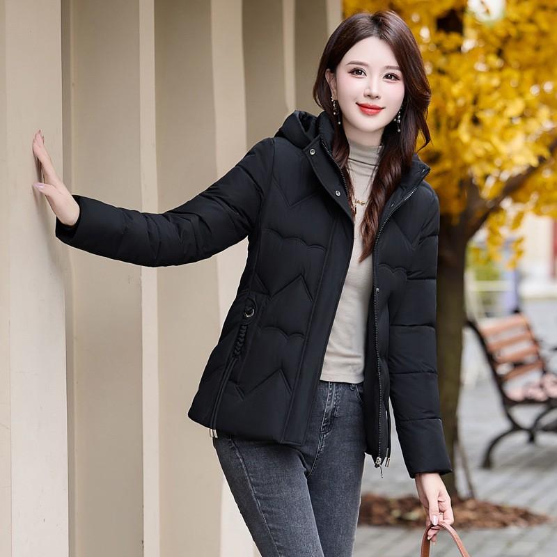 Womens Slim Fit Short Puffer Jacket Winter 2026 Solid Color Stand Collar Cotton-Padded Coat With 3D Embellishment
