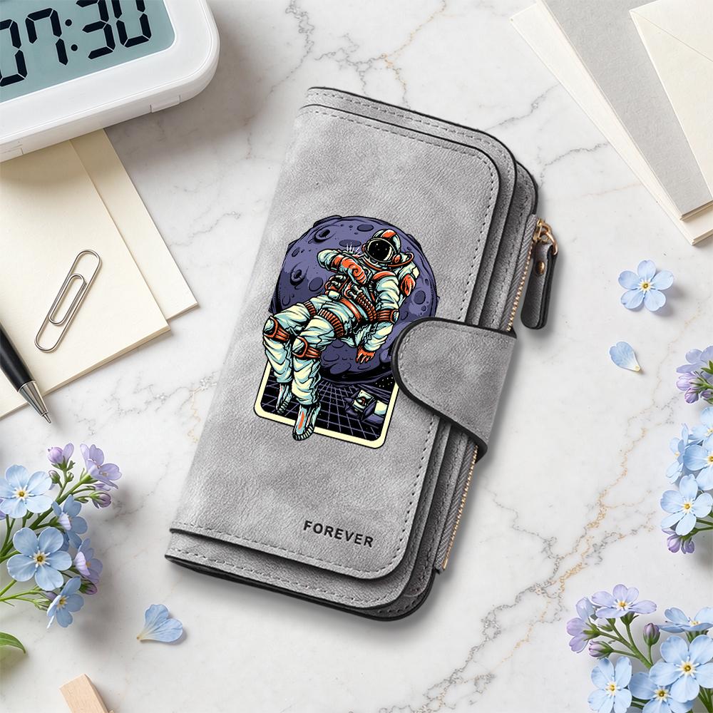 Stylish Astronaut Print Casual Long Wallet with Multiple Card Slots for Daily Use