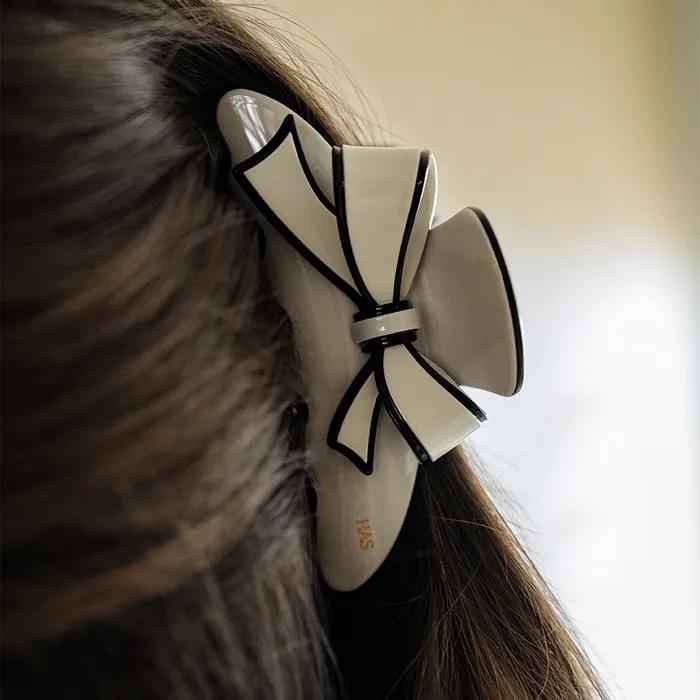 EN011 Double Color Edge Ribbon Hair Clip (Ivory, Black)