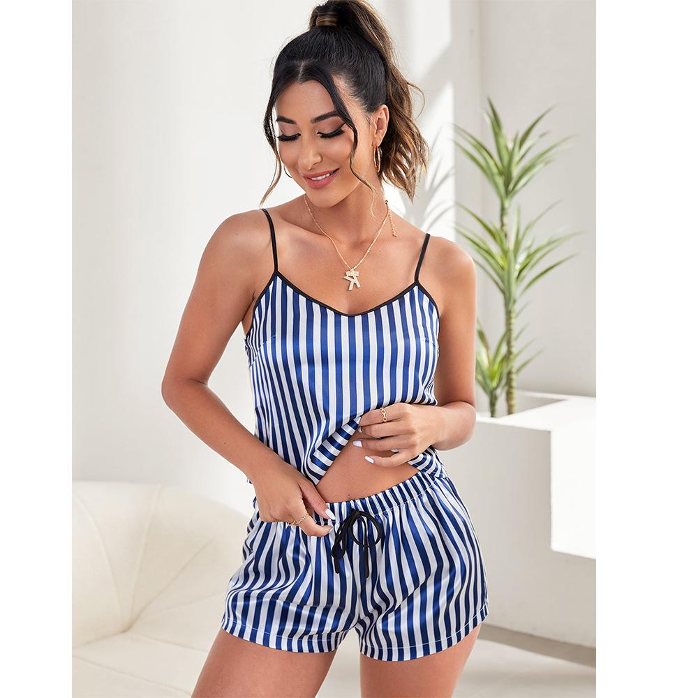 Women s Summer Ice Silk Camisole and Shorts Set - Lightweight and Sexy Homewear L