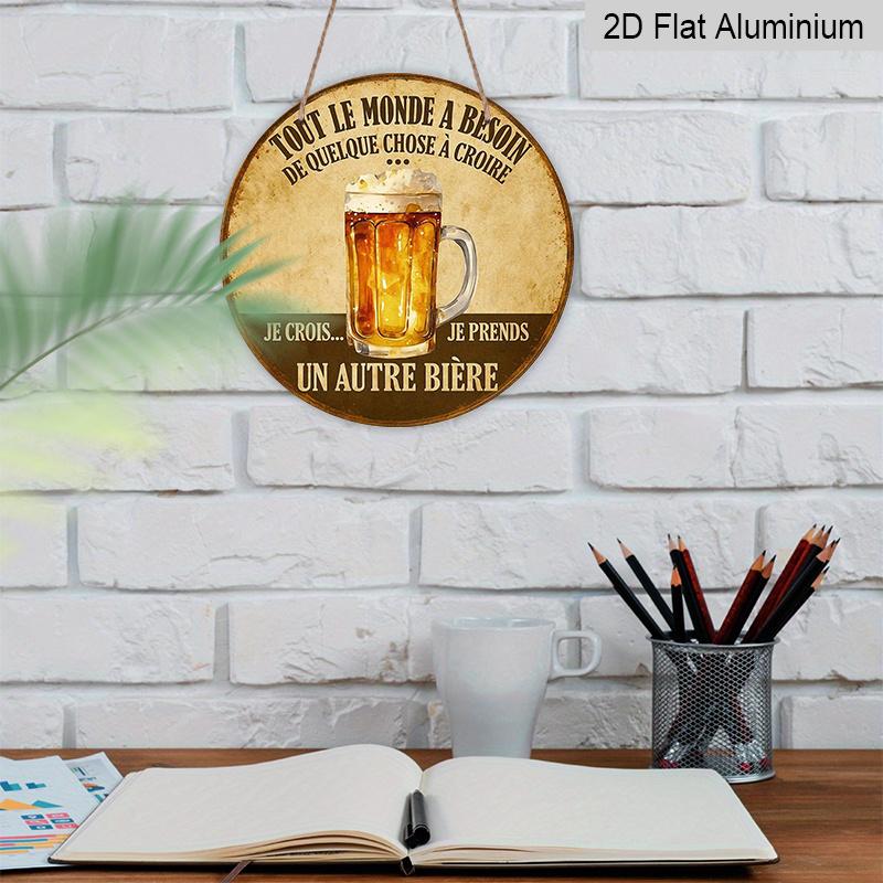 2D Flat, 1pc Round Aluminum French Beer Humor Sign, Vintage "Tout Le Monde A Besoin De Quelque Chose A Croire" Metal Wall Art, Retro Beer Mug Design