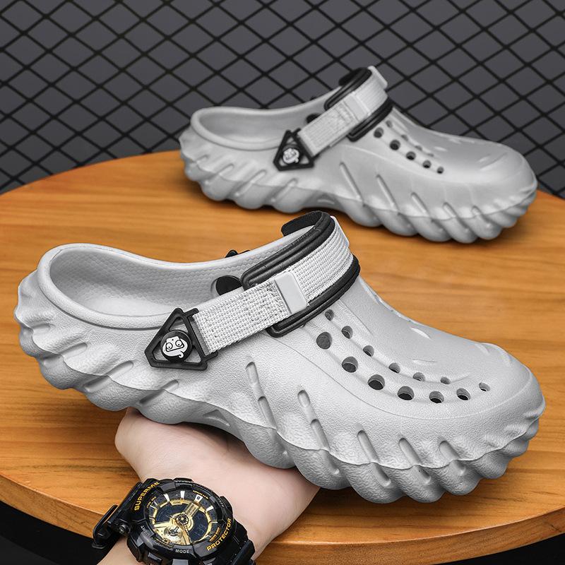 Hole Shoes Men's Summer Outdoor Bag Head Slippers Thick-soled Stepping On Shit Feeling Sports Cool Slippers Wear Non-slip Beach Shoes