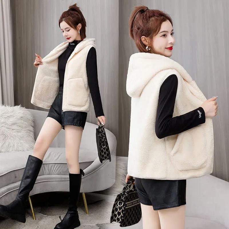 Autumn and Winter Women's Sleeveless Plus Size Vest Loose Casual Vests Loose Thickened Vest Double-sided Fleece Vest Women's Hooded Fleece Vest