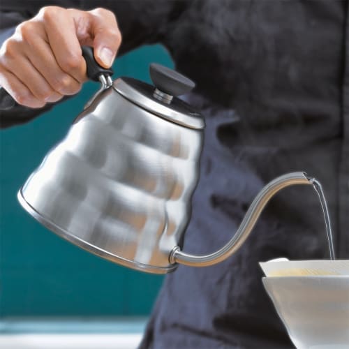 HARIO V60 odkapávací konvice Hairline Silver Praktická 800 ml Kompatibilní s plynem/IH Made in Japan VKB-120HSV