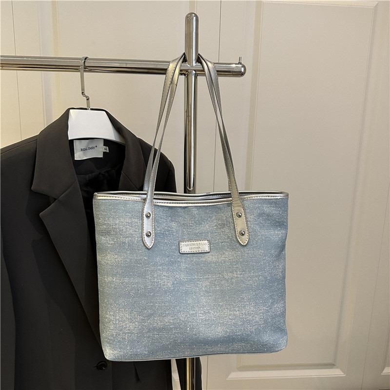 Fashion Large-capacity Tote Bag Fashion Commuter Bag Women's Summer New Casual Shoulder Handbag