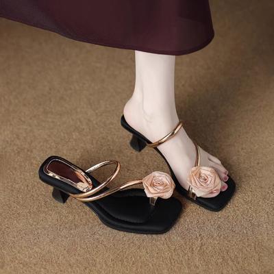 Fashion Square Heel Slippers Summer New Square Toe Pullover Feet Flower Thin Strap Non-slip Wear-resistant High Heels