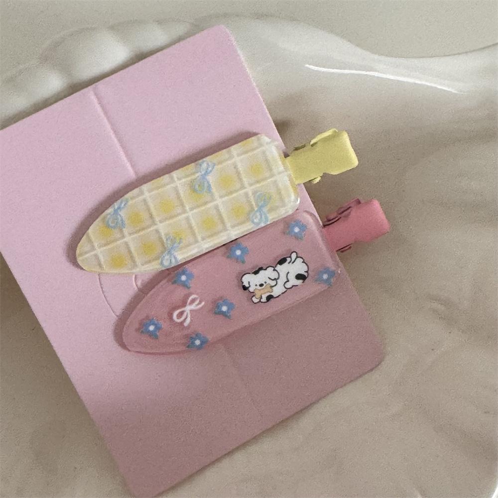 

Set of 2 Cute Floral and Polka Dot Duckbill Hair Clips