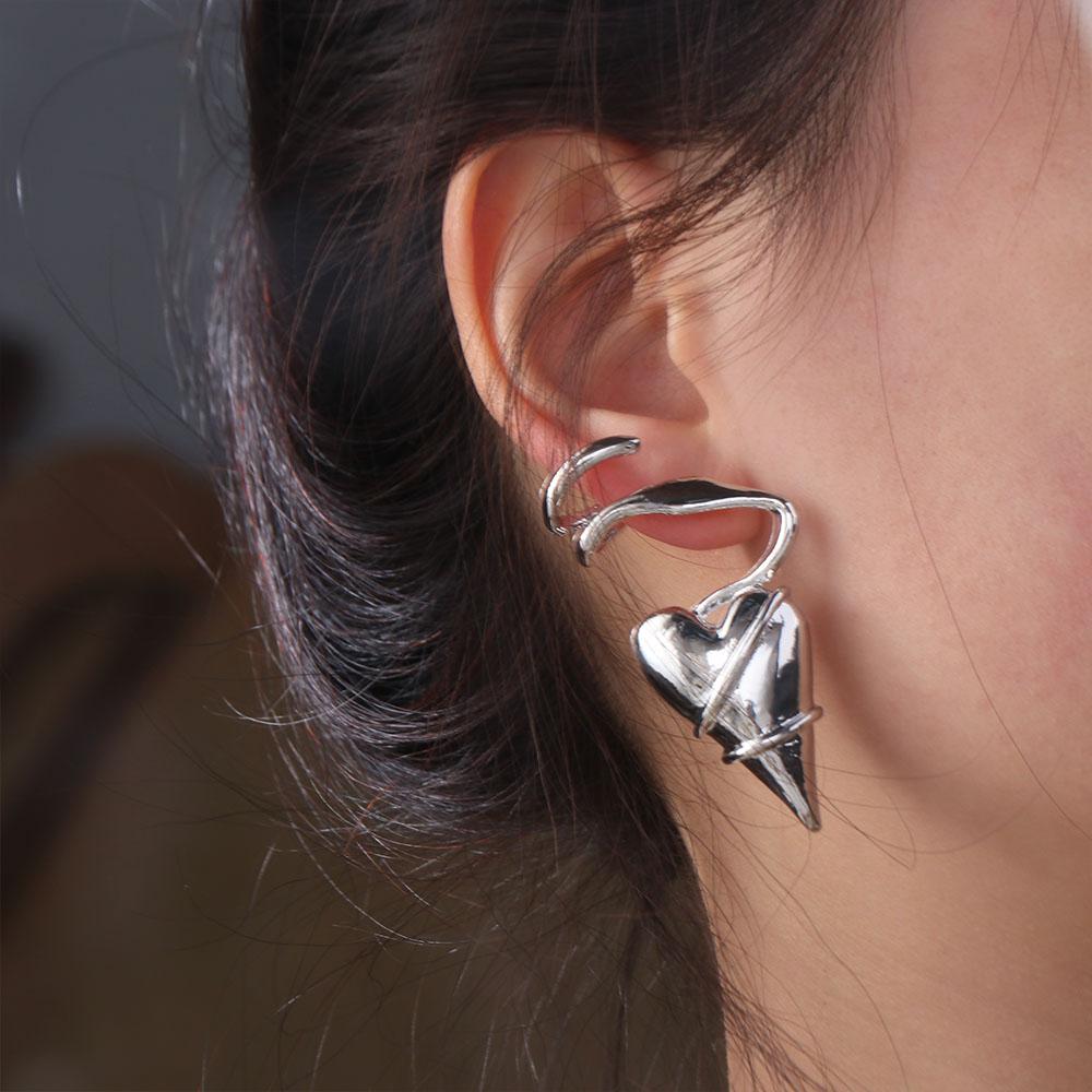 Twined Metal Eardrop Irregular Exaggerated Earrings Fashion Heart Earrings  Women