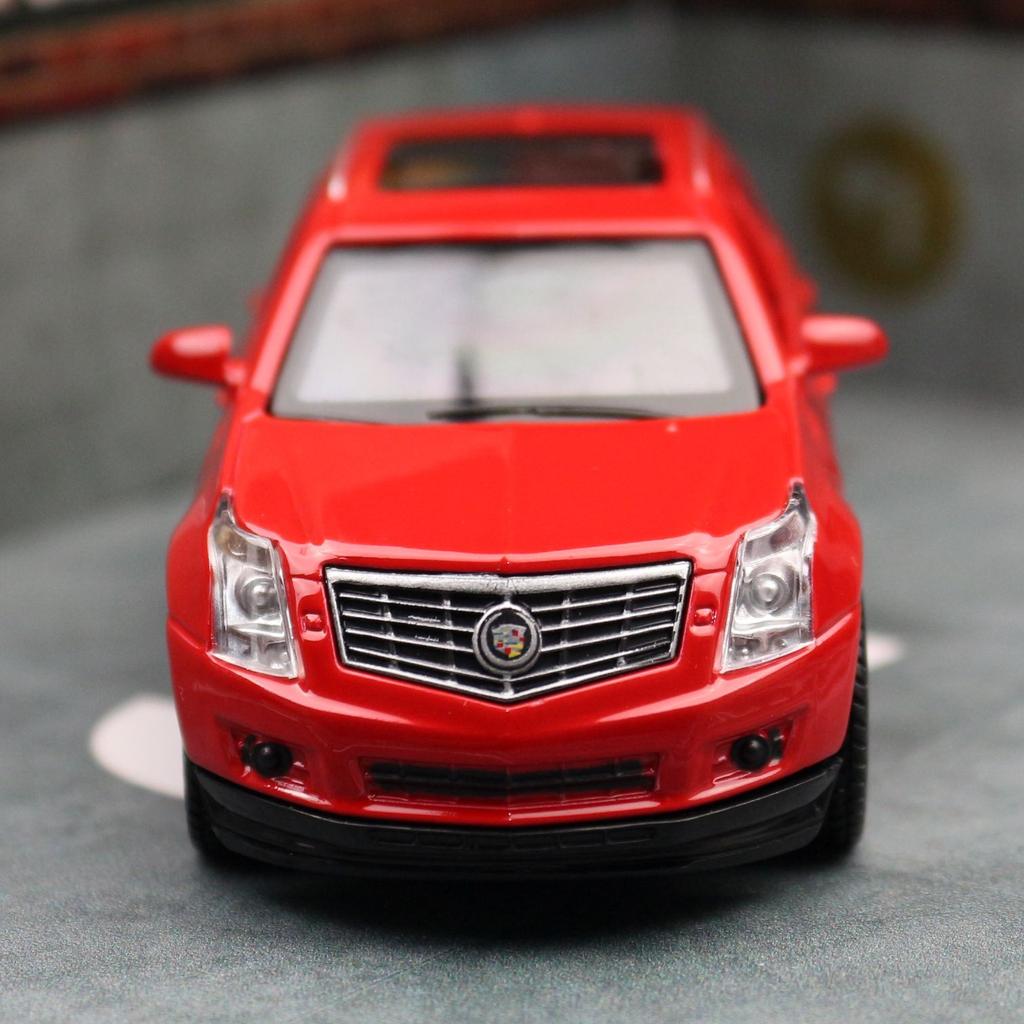 1/43 Cadillac SRX SUV Diecast Metal Toy Car Model for Children Pull Back Vehicle Miniature Collection Gift Kid Boy Match Box
