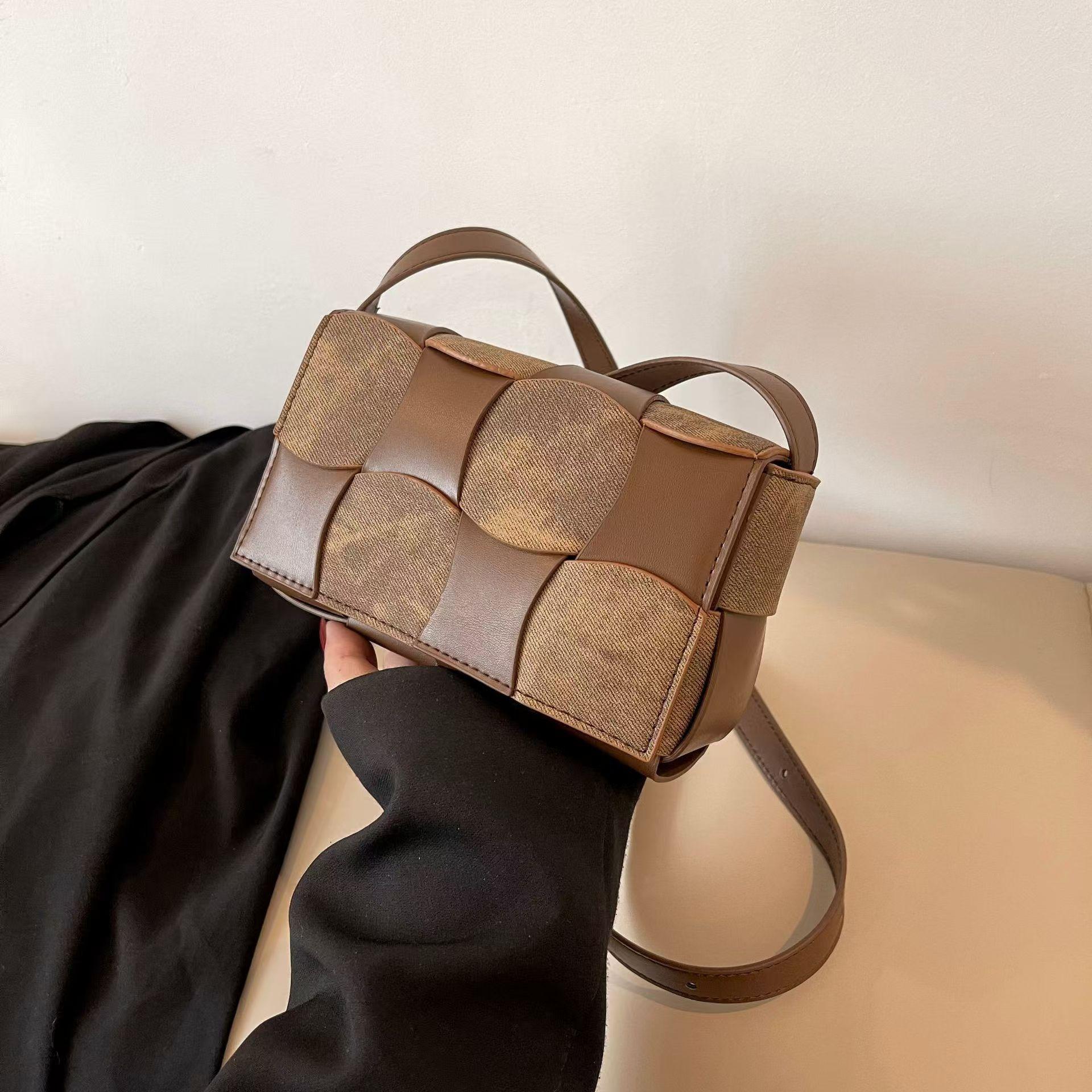 

Звезда с вязаным маленьким квадратом женская модная контрастная цветная сумка через плечо сумка-мессенджер темно-коричневого