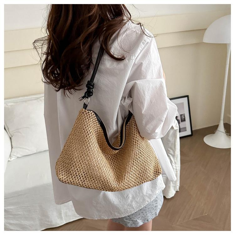 Woven Straw Tote Bag for Women Summer Beach Handbag with Zipper Closure KTB