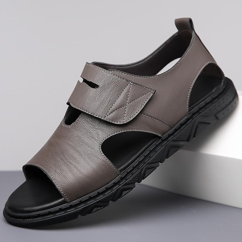 Fashion Summer New 2025 Casual Beach Shoes Breathable Trend Roman Leather Shoes Fashionable Comfortable Men Shoes Breathable Sandals