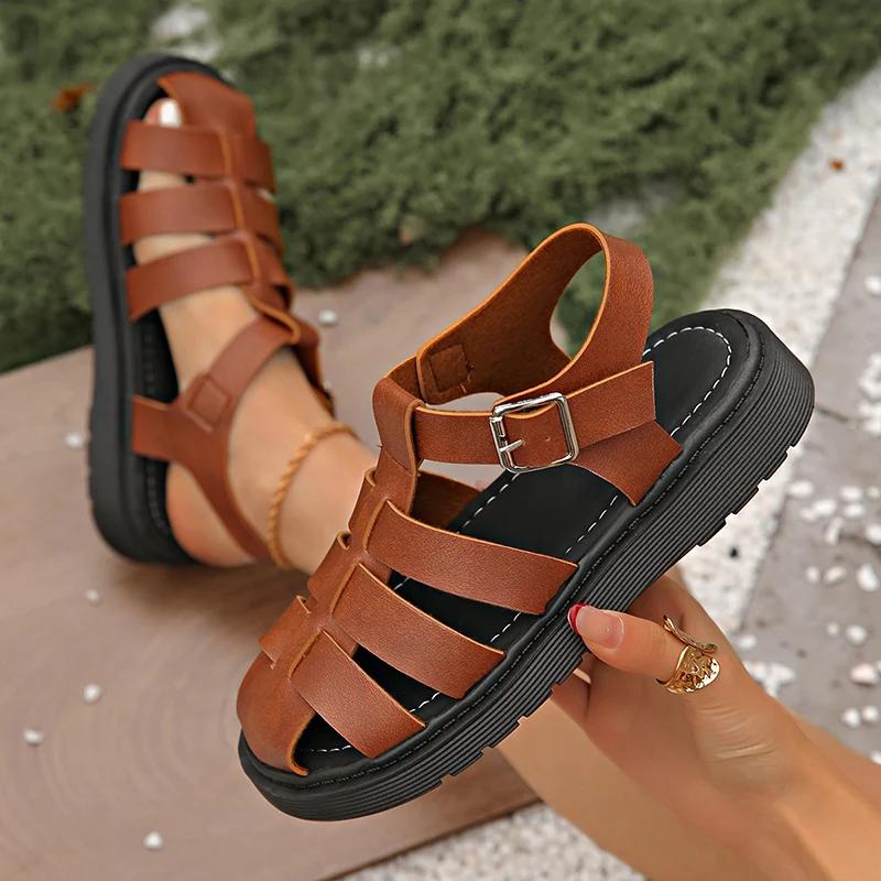 Fashion Closed Toe Hollow Out Roman Sandals for Women 2025 Summer Comfort Outdoor Beach Shoes Woman Fashion Pu Leather Platform Sandals