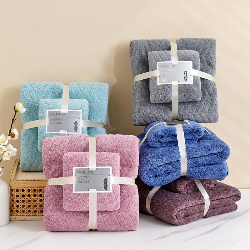 2-teiliges Korallenfleece-Handtuch Badetuch-Set Weizenmuster Superweich Saugfähig Badelaken Spa-Gesichtstuch Mehrere Musteroptionen