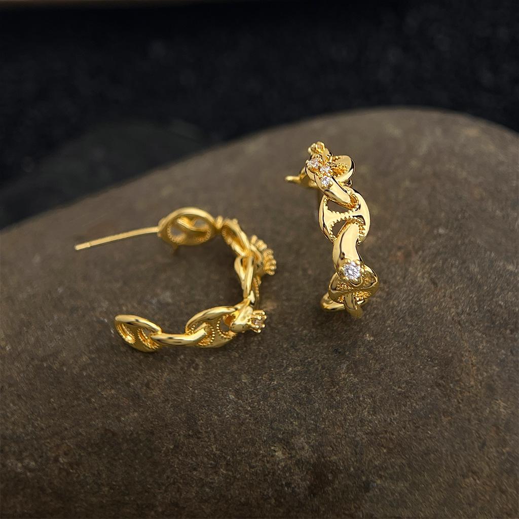 

18K Gold Openwork Pig Nose Serpent Zircon Wrap Earrings - Luxurious High-End Design