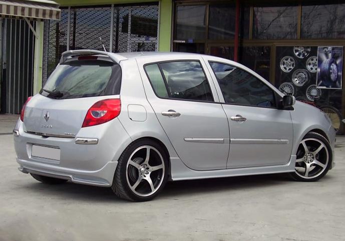

Боковые пороги (под покраску) для Renault Clio III 2005-2012 гг