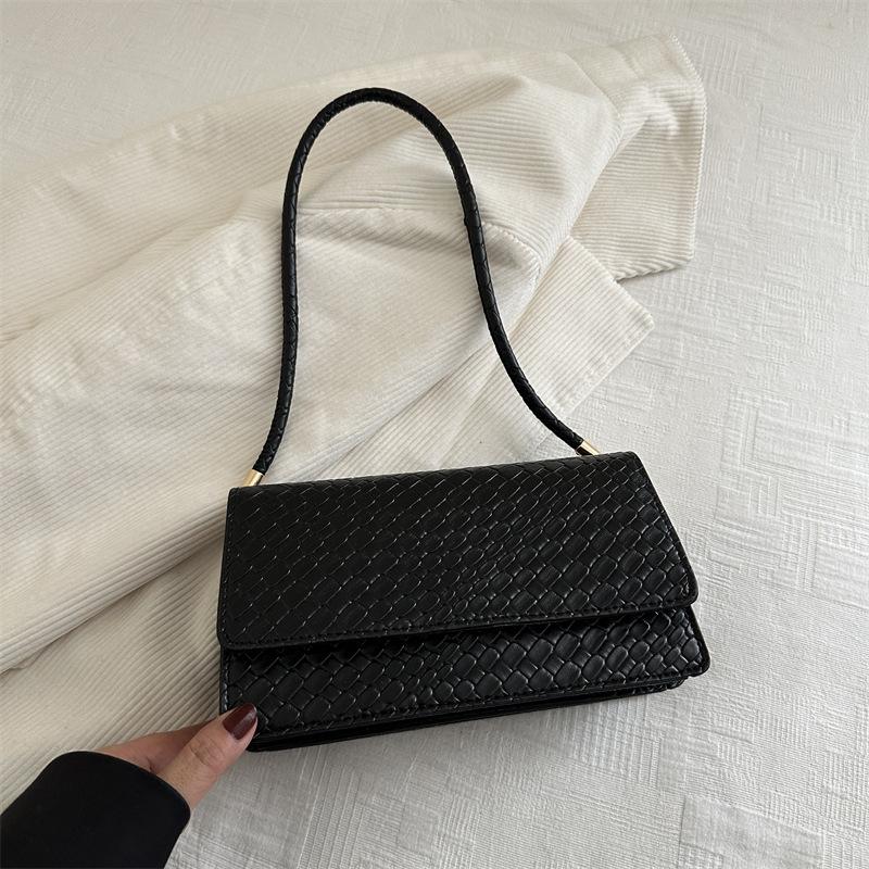 Simple shoulder bag, foreign style hand bag, new woven pattern versatile casual armpit bag