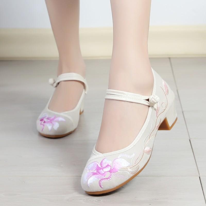 

Женские повседневные туфли Мэри Джейн, дышащие туфли на низком каблуке с круглым носком, вышитые туфли-лодочки Мэри Джейн на толстом блочном каблуке с ремешком на щиколотке для женщин 40 бежевый