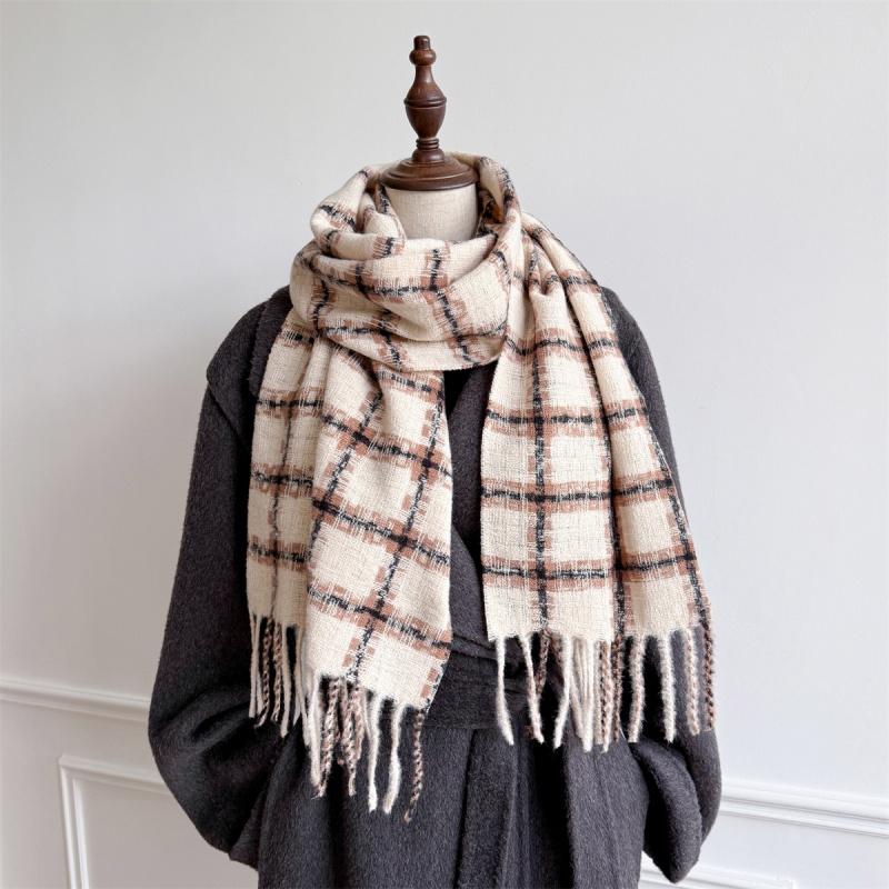 Luxury Winter Plaid Scarf For Women Men Warm Cashmere Scarf Designer Lady Pashmina Poncho Shawl British Style Headscarf Bufanda