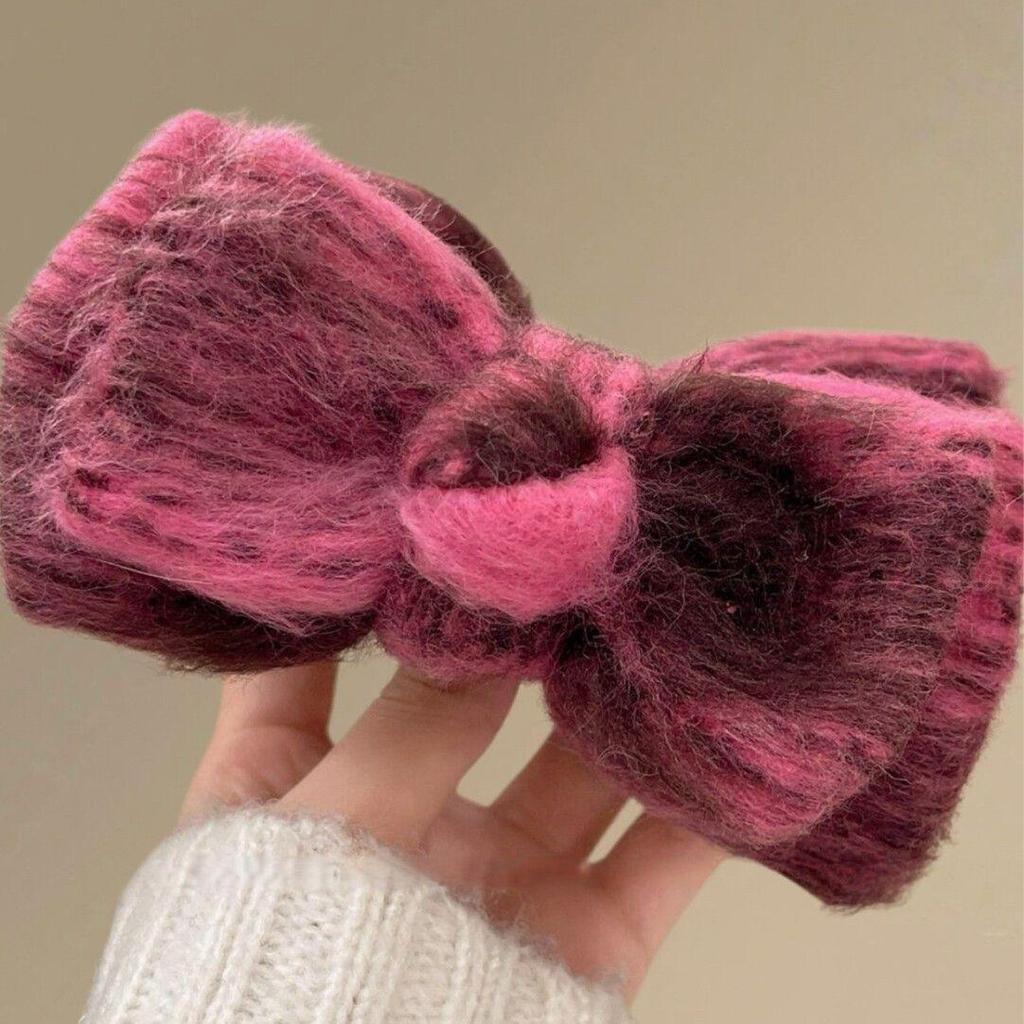 Korean Style Sweet Fabric Bow Hair Clip - Versatile Claw Clip for Women’s Hair