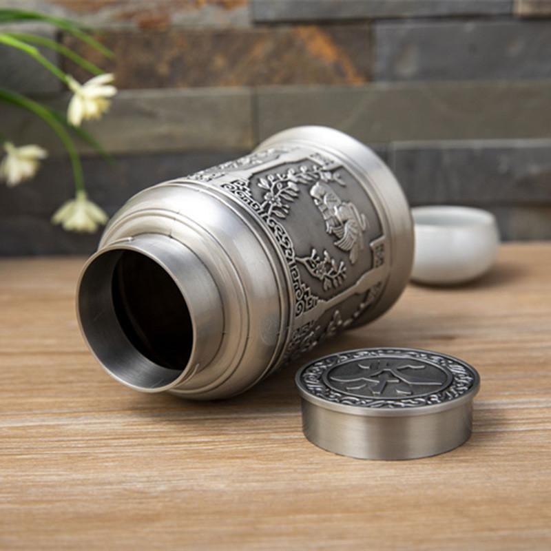 Vintage Chinese Style Flowers and Birds Tea Tin Cans Canister Metal Jar for storing all kinds of tea Kitchen Dining Decoration