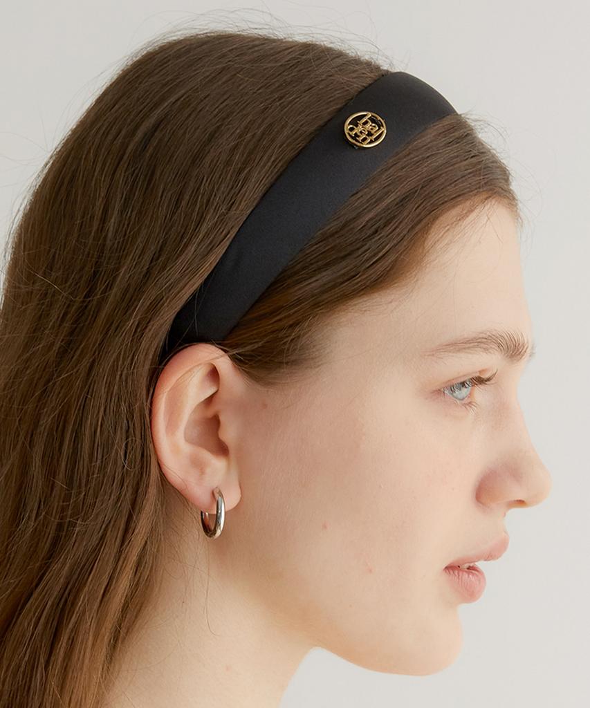 Halden Flat Satin Logo Pendant Hairband (H007_Black)