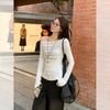 White One-letter Collar Slanted Shoulder Letter Printing Long-sleeved T-shirt Autumn New Bottoming Shirt with Ambient  Women