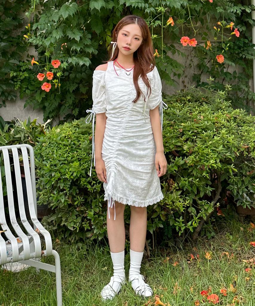 Wove Moment Puff Sleeve Cut-Out Detail Dress Ivory Wbcsop002Iv