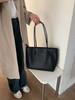 Retro 2025 Large Capacity Women's Tote Bag - Trendy Korean Style, Fashionable All-Match Shoulder Commuter Bag