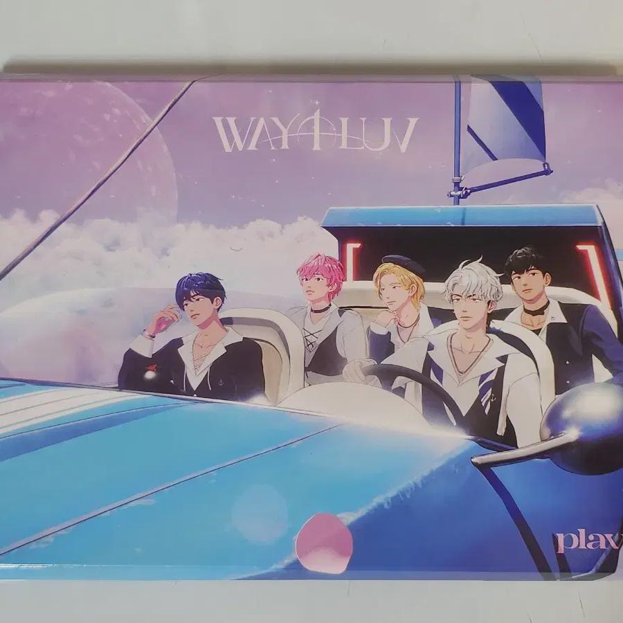 

Plave Hyundai W4l Postcard Book