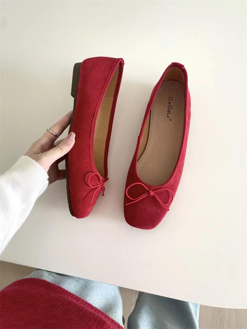 

Кожаные плоские туфли-одиночки Модная обувь 40 темно-красного