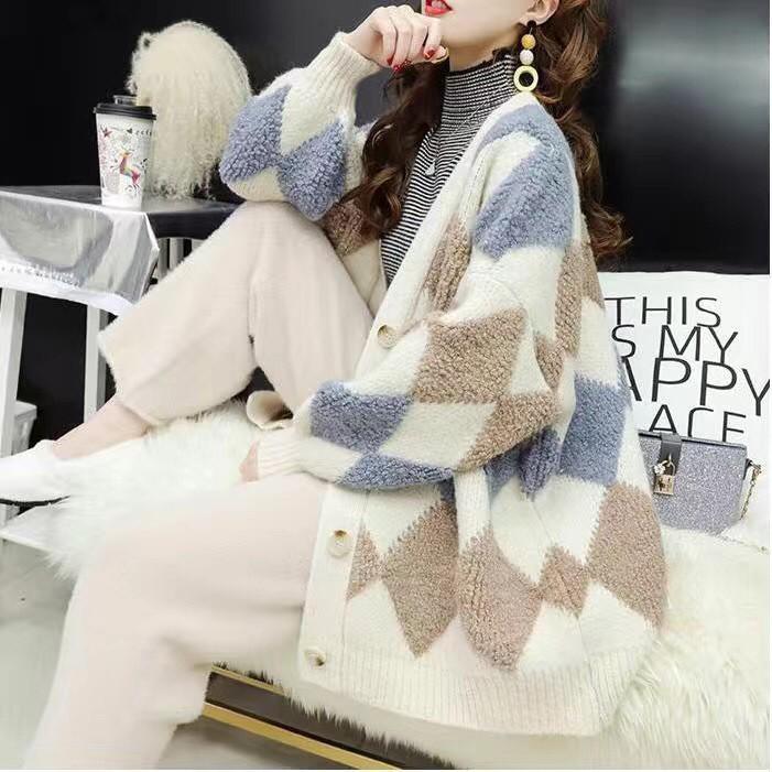 Women's Autumn Winter Diamond V-Neck Mid-Length Loose Cardigan Sweater