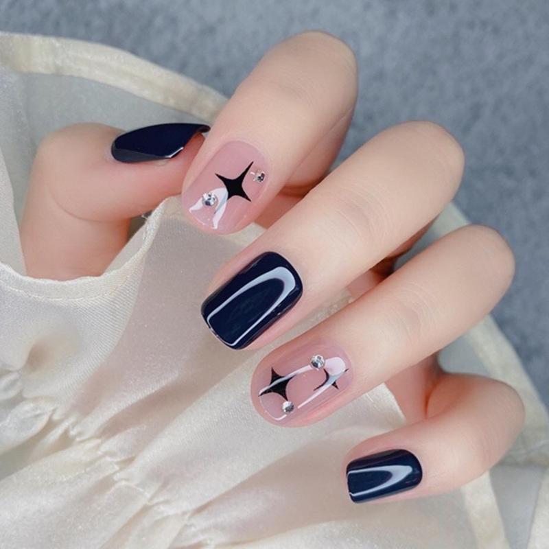 

Stylish Short Black Star Rhinestone Removable Nail Art Patches Glue Version