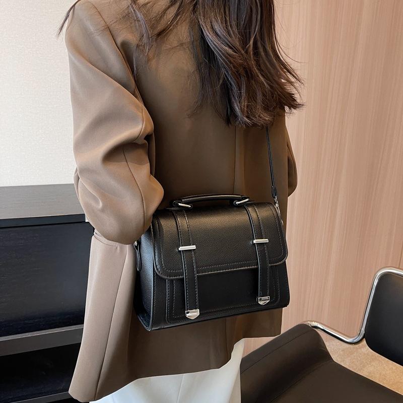 Elegant Textured Leather Handbag Classic Square Bag Fashion Crossbody Bag Versatile Tote Bag Minimalist Comfort Shoulder Bag