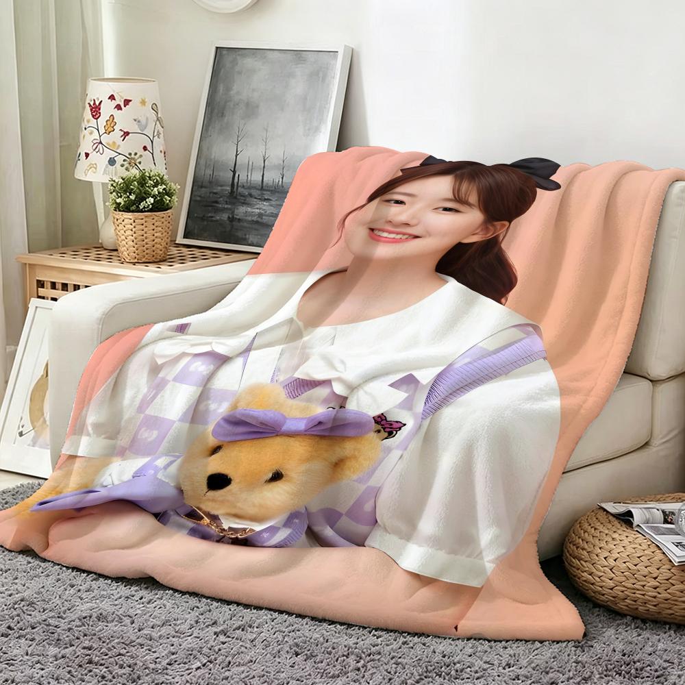Celebrity Z Zhao L Lusi Throw Flannel Throw Blanket Suitable for Sofa Living Room Bedroom