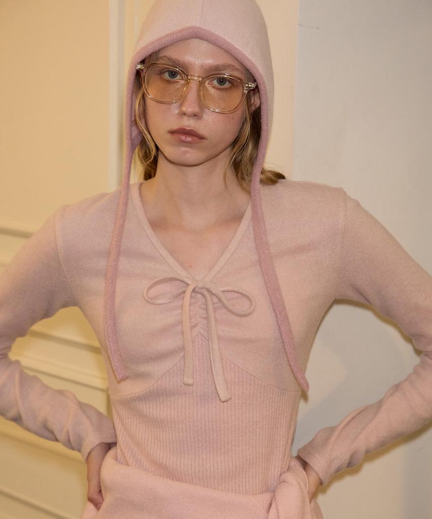 SALON DE YOHN V-Neck Ribbon Shirring Knit_ Pink