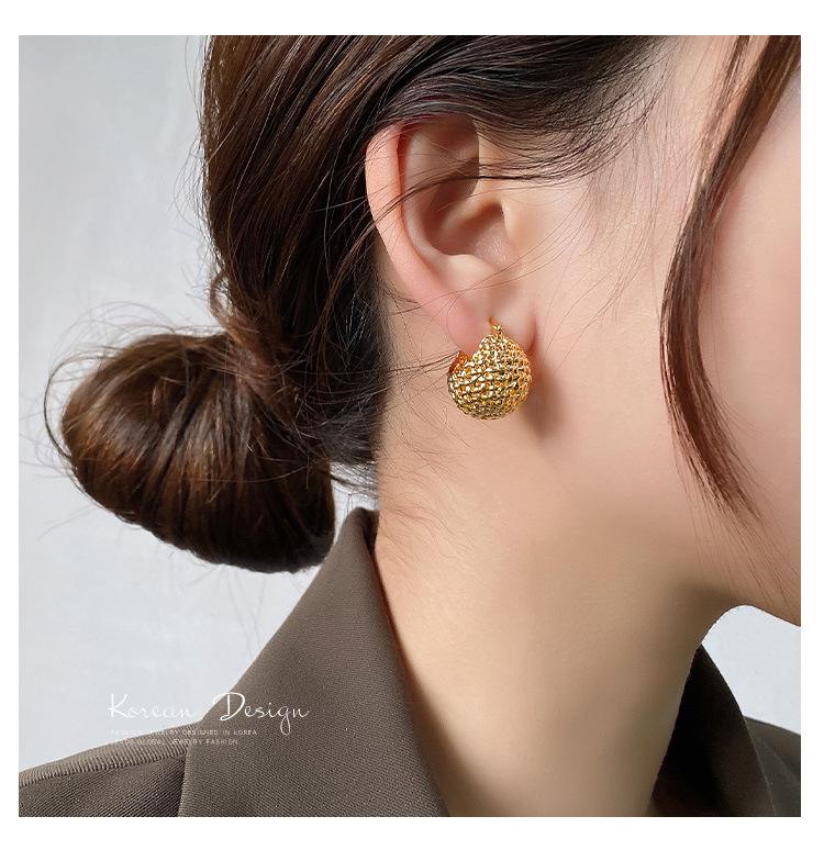 French Retro Korean-Style Heart & Ball Woven Gold-Plated Earrings