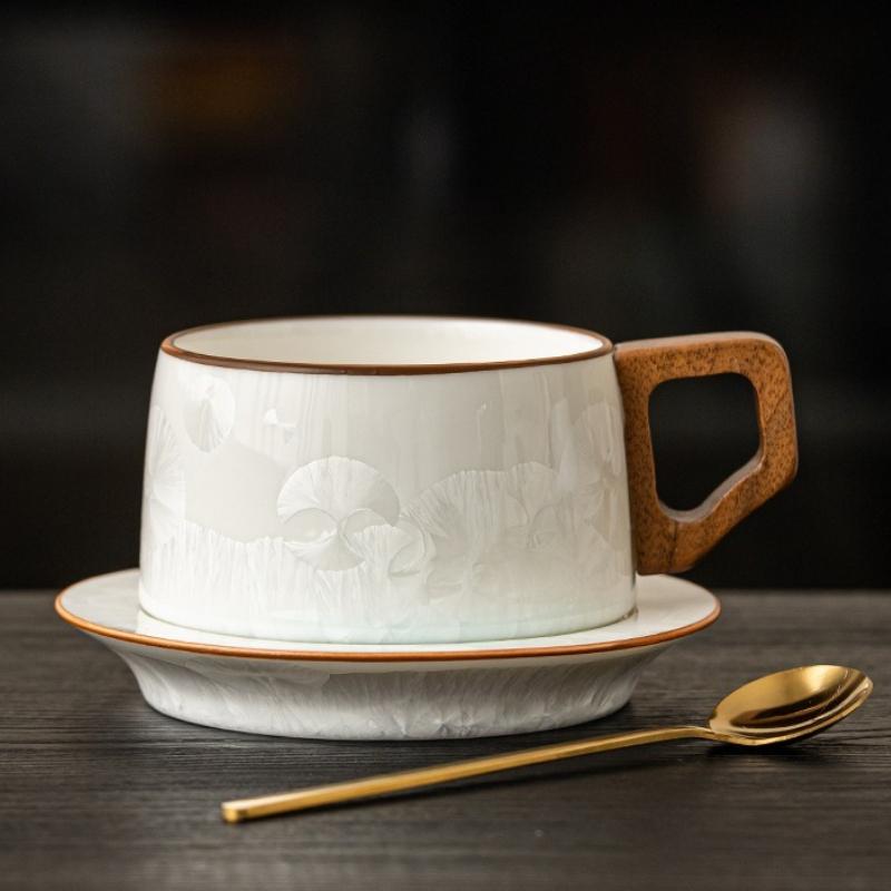 Chinese Style Wooden Handle Ceramic Mug with Dish Crystalline Glaze Coffee Cups Afternoon Tea Cup Set Household Drinkware