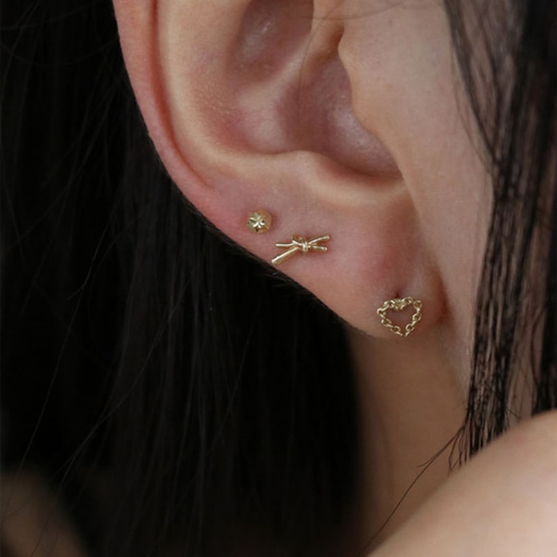 Youngglow 14k Chain Heart Piercing