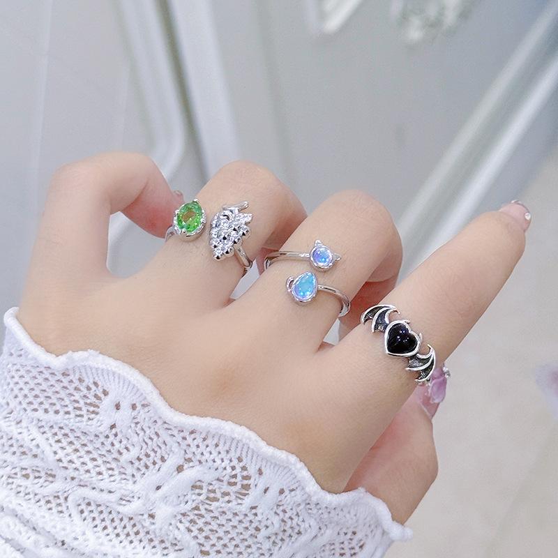 Sweet Grape Personality Bat Cute Kitten Open Ring Niche Premium Sense Stacked Ring