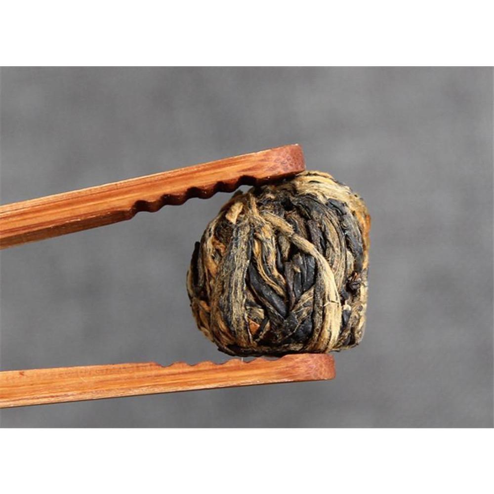 Tè Nero Dianhong 60g Pallina Dorata Piccola in Lattina Fatto a Mano Yunnan Cina