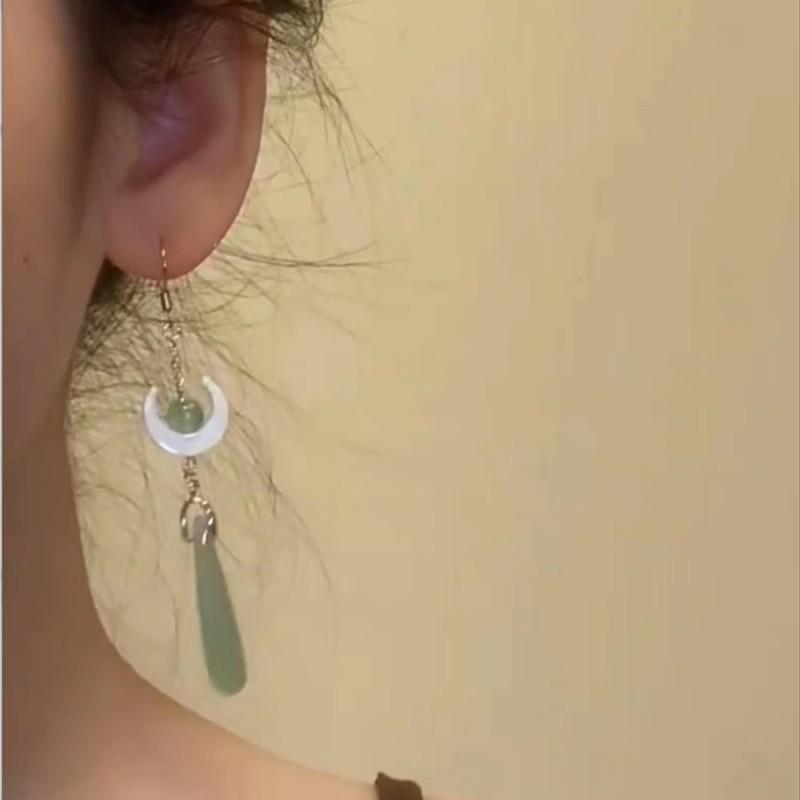 [Moonrise Canghai] The Same Anti-jade Moon Fringed Earrings, Guochao Temperament Earrings