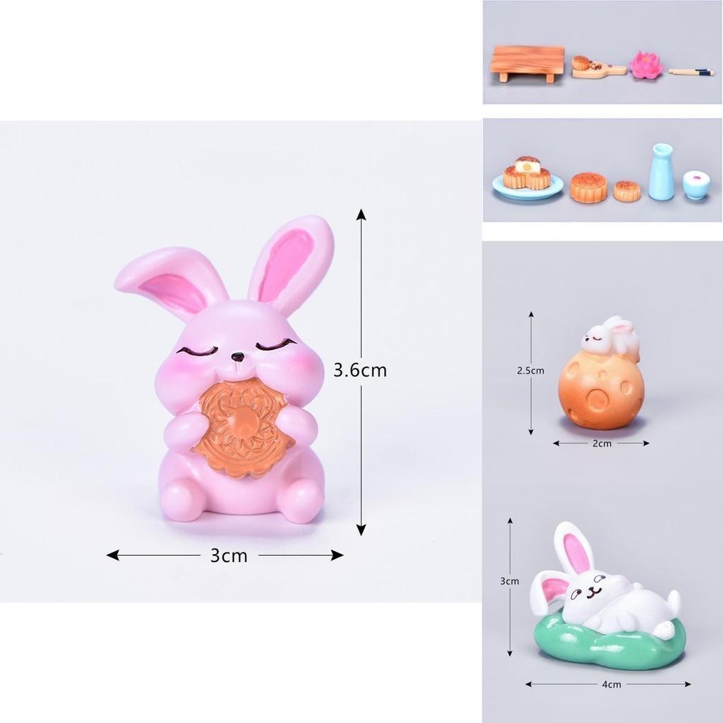 Delightful Mid-autumn Festival Series Resin Rabbit Eat Mooncake Micro Landscape Decoration