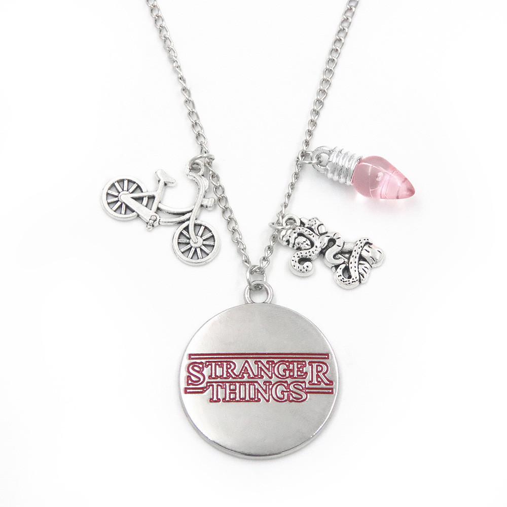 Naszyjnik Stranger Things Sezon 4 Z Wisiorkiem Litery Żarówki Dla Fanów Kolekcjonerów