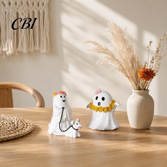 Farmhouse Halloween Decoration Ghost Figurine, Spooky Resin Statue, Classic Living Room Decor for Indoor Outdoor Tabletop Decor, Durable Retro