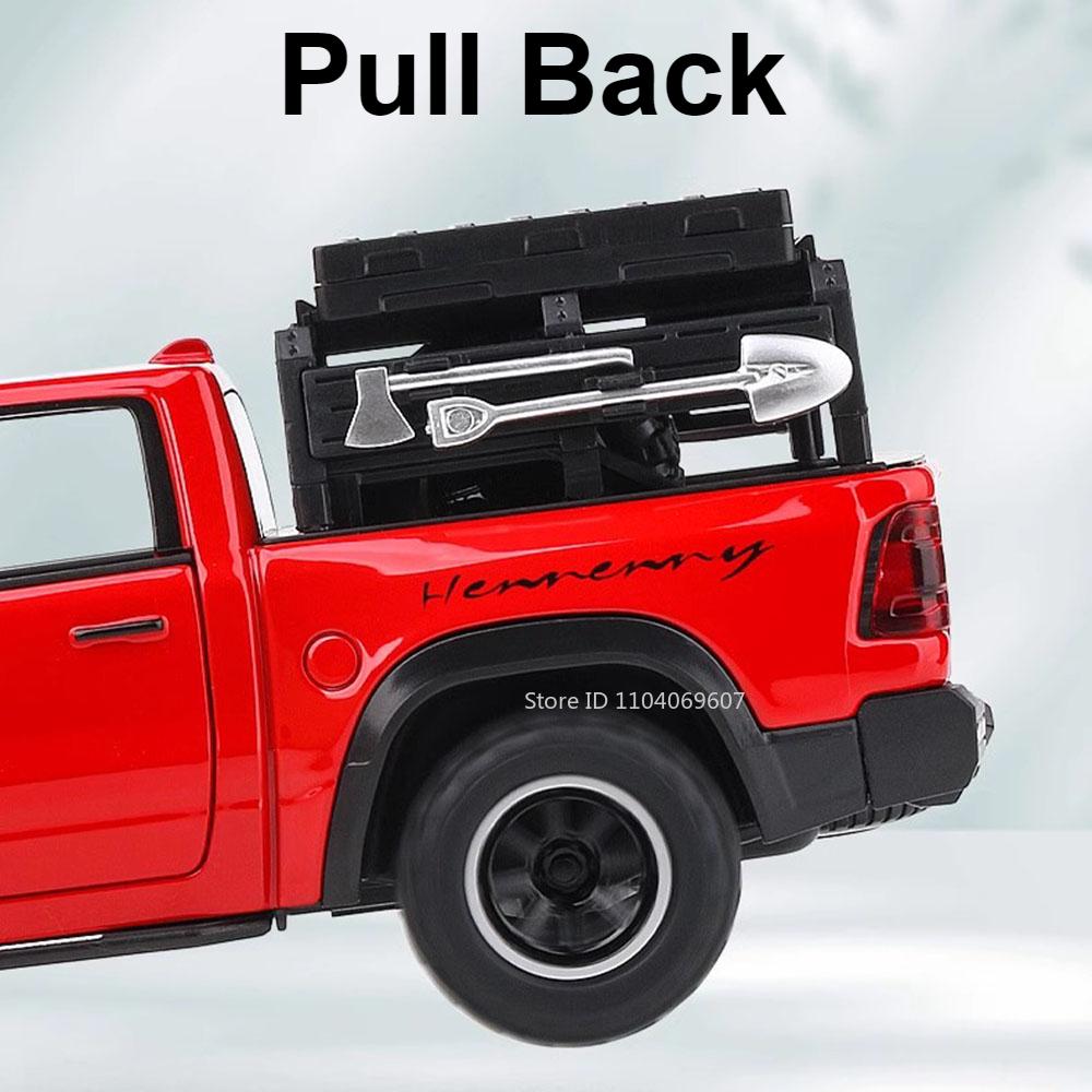 1:32 Mammoth Pickup Toy Car Model Alloy Diecast Doors Opened Sound Light Pull Back Truck Vehicle Models for Boys Kids Gifts